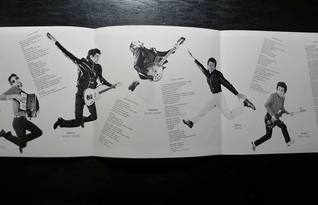 A photo of the lyrics information in the "The World of Science" album